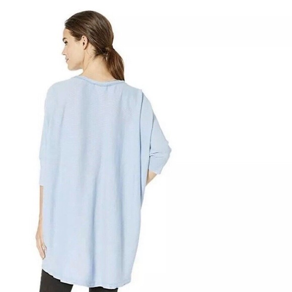 Free People We The Free Catch waves tee dreamy clouds Small !!! - Picture 1 of 7